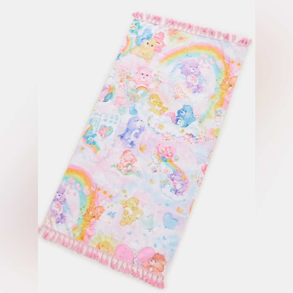 Colorful Bear Blanket with Tassels